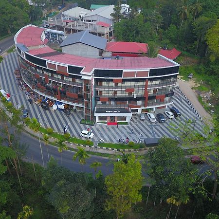 วายานัท รอยัล คราวน์ Hotel กัลปัตตา ภายนอก รูปภาพ